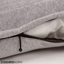 51 Degrees North Sweater Boxpillow -Bekend Hondenspullen Winkel 51 degrees north sweater boxpillow 209222 1000 none