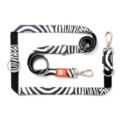 Max & Molly Multi-Function Hondenriem - Zebra -Bekend Hondenspullen Winkel 7eb8642885a0044705124e7292c6691ee690eeb732188ff4391cc644c6e04b79 4